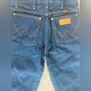 Wrangler Men's Dark Blue Straight Jeans 29x32